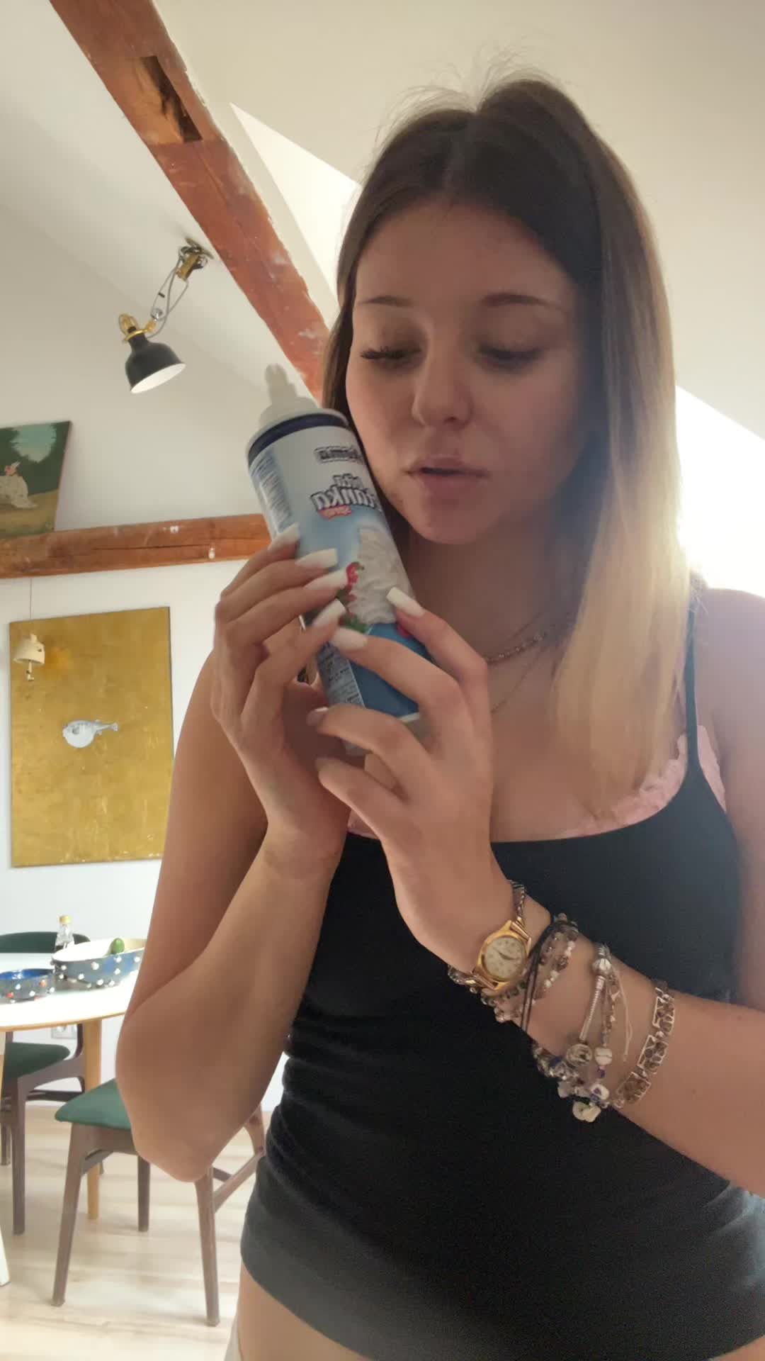 @izakonik123