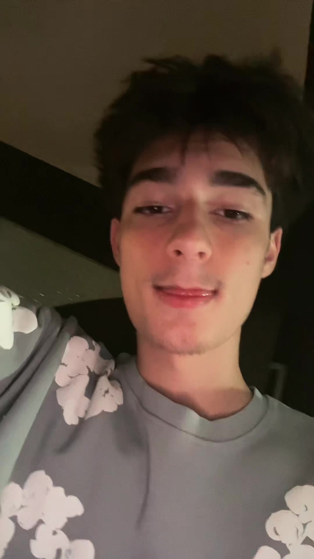 @𝐀𝟒 📃