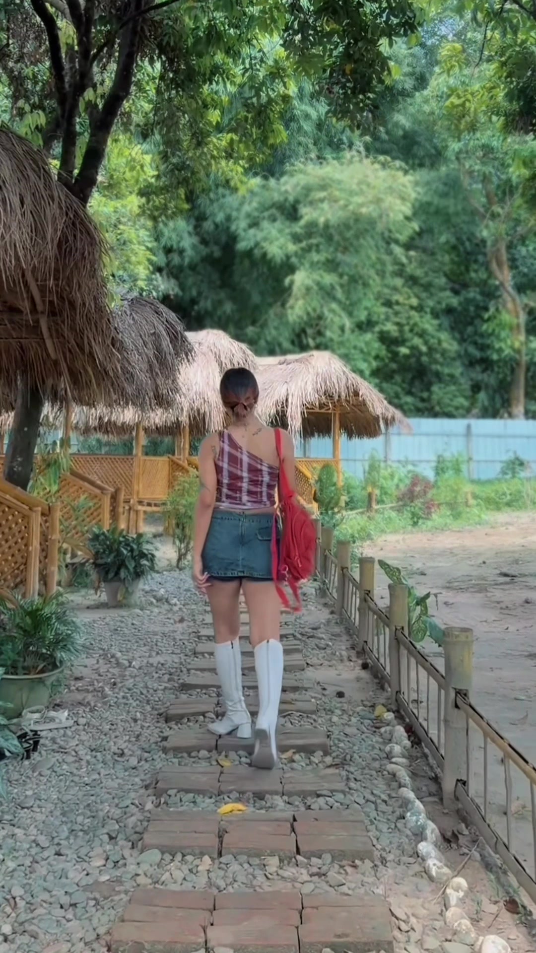 @Morine Htoi Aung