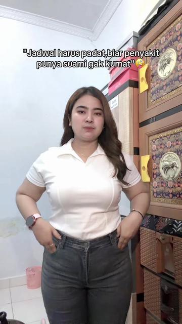 @Hanya M