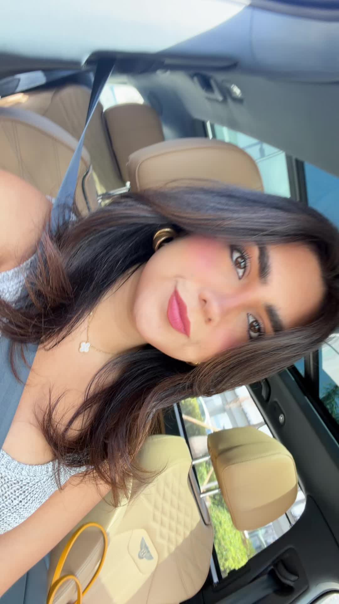@valelugoo