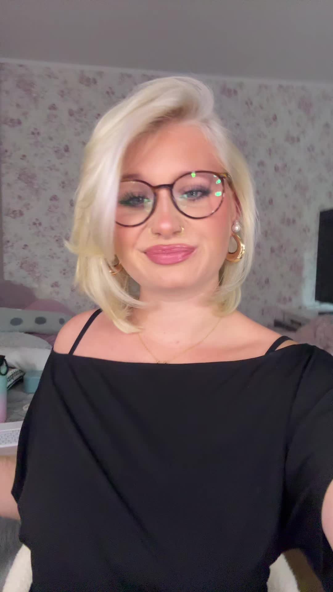 @Tori👸🏼