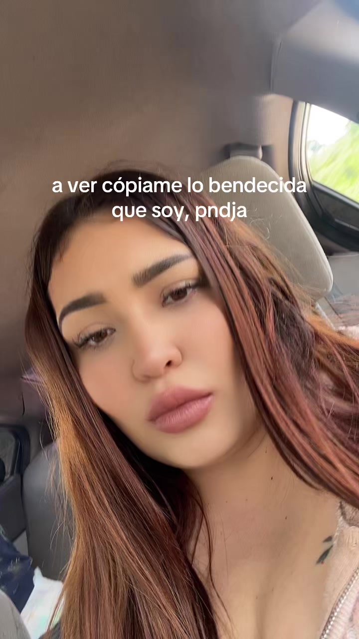@nicole_zag