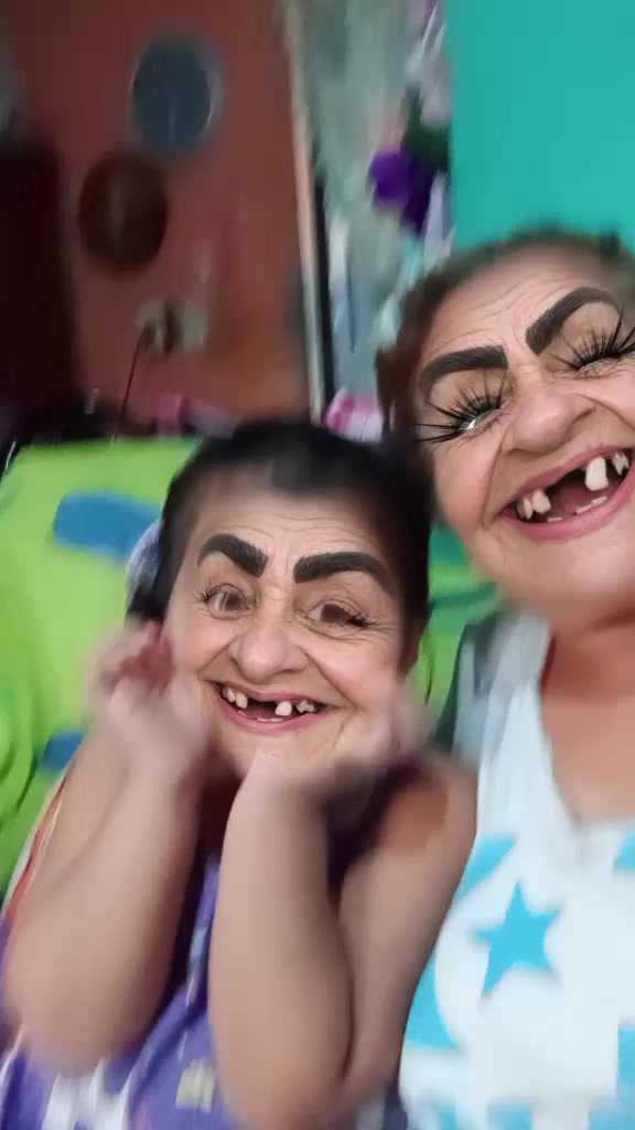 @Dina Mejía