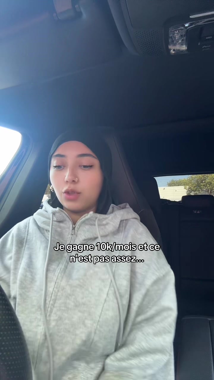 @𑣲bydouns