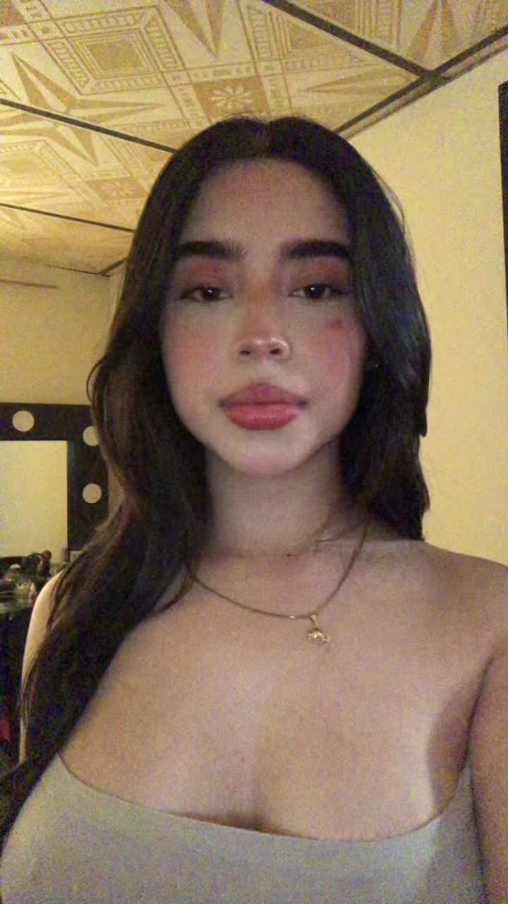 @Valentina