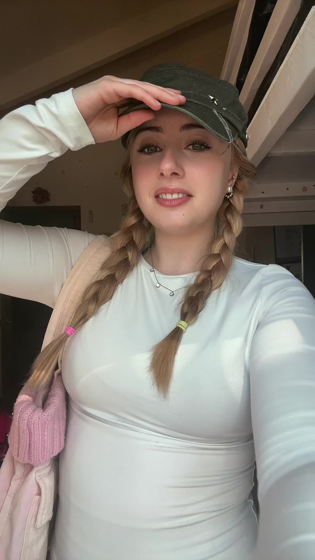 @Kr1ssee