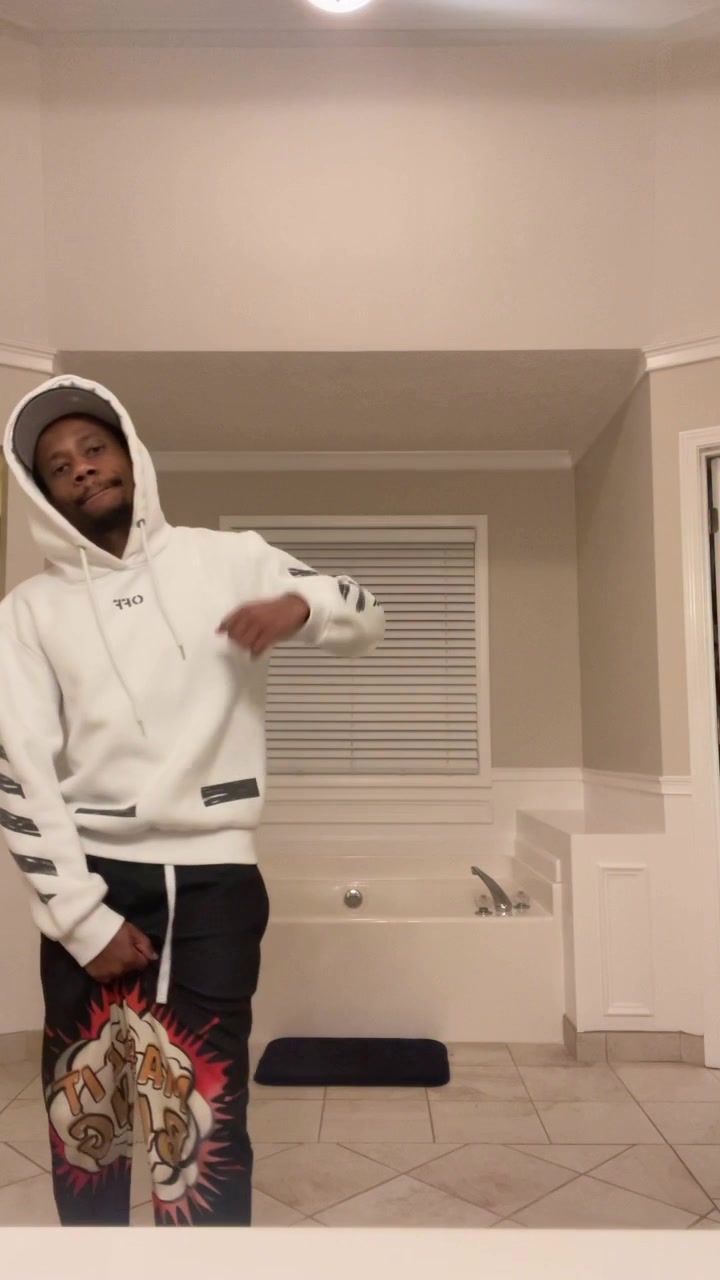 @MakeItBang305