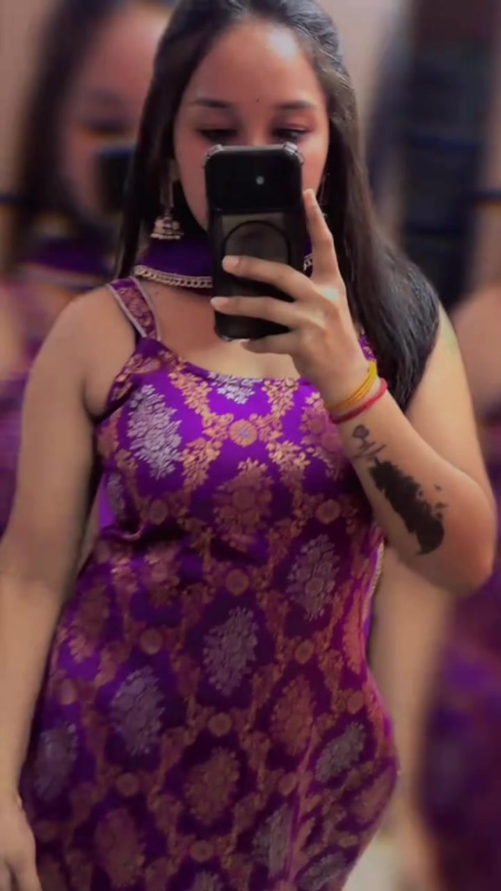 @𝓜𝓲𝓼𝓼 𝓒𝓸𝓶𝓮𝓵 ॐ