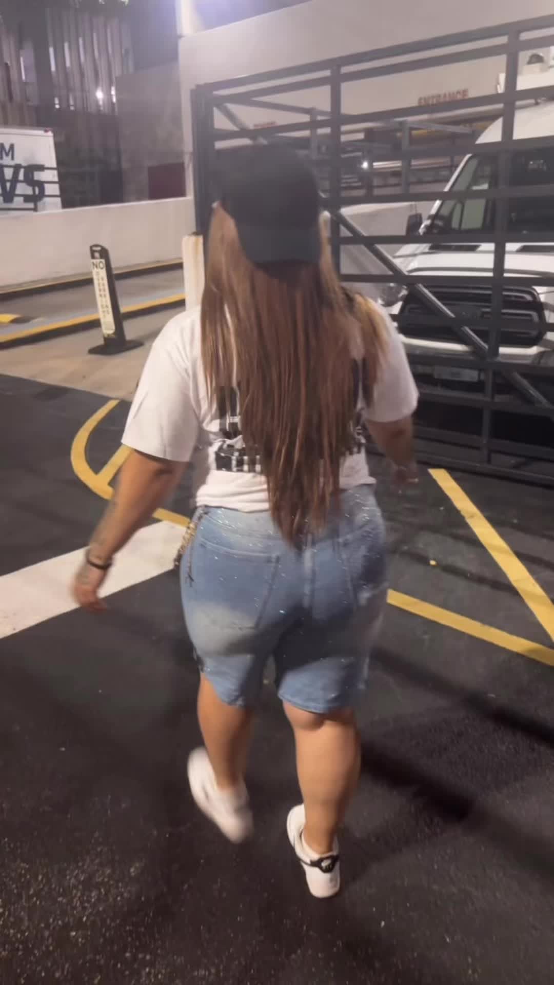 @MoneyLee💸🇵🇷