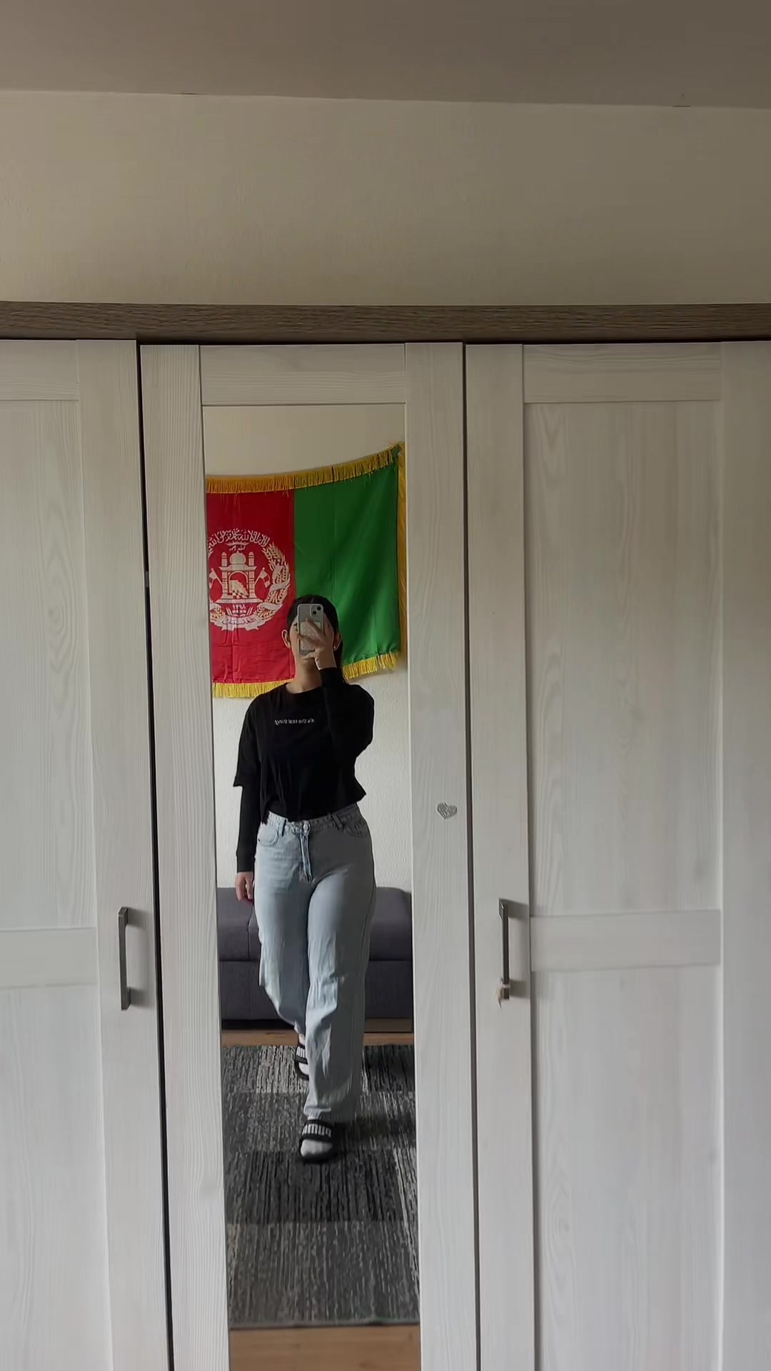 @AᖴGᕼᗩᑎ Sᗩᖇᗩᕼ ❤️🇦🇫
