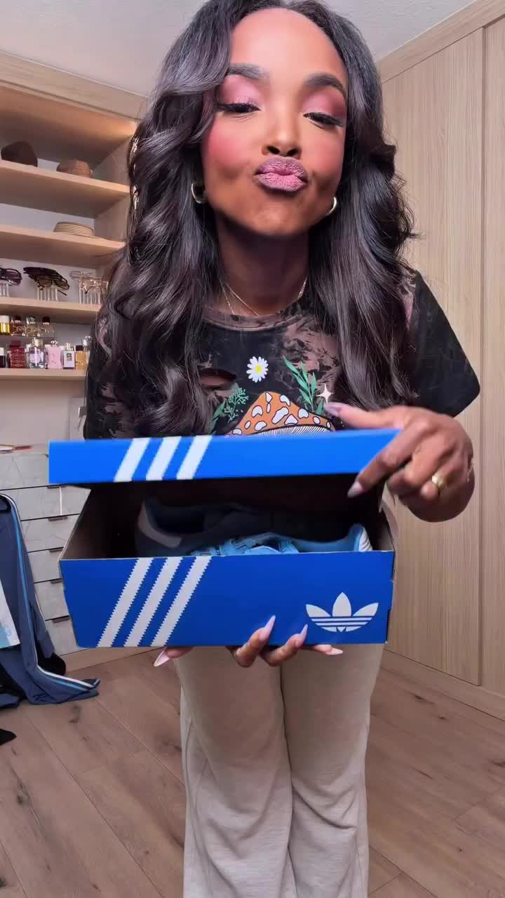 @Kira | Amazon Fashion Finds