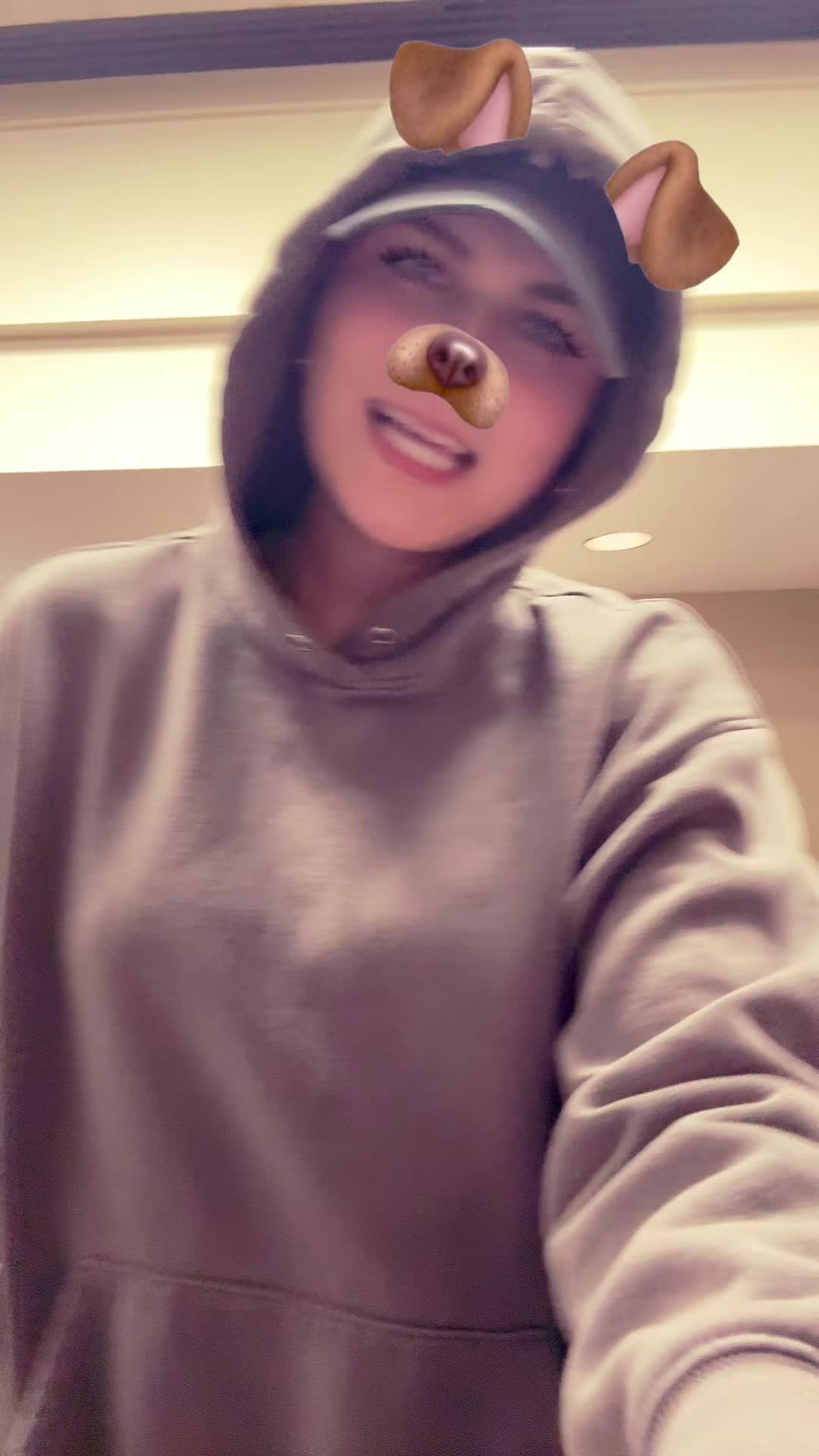 @yana