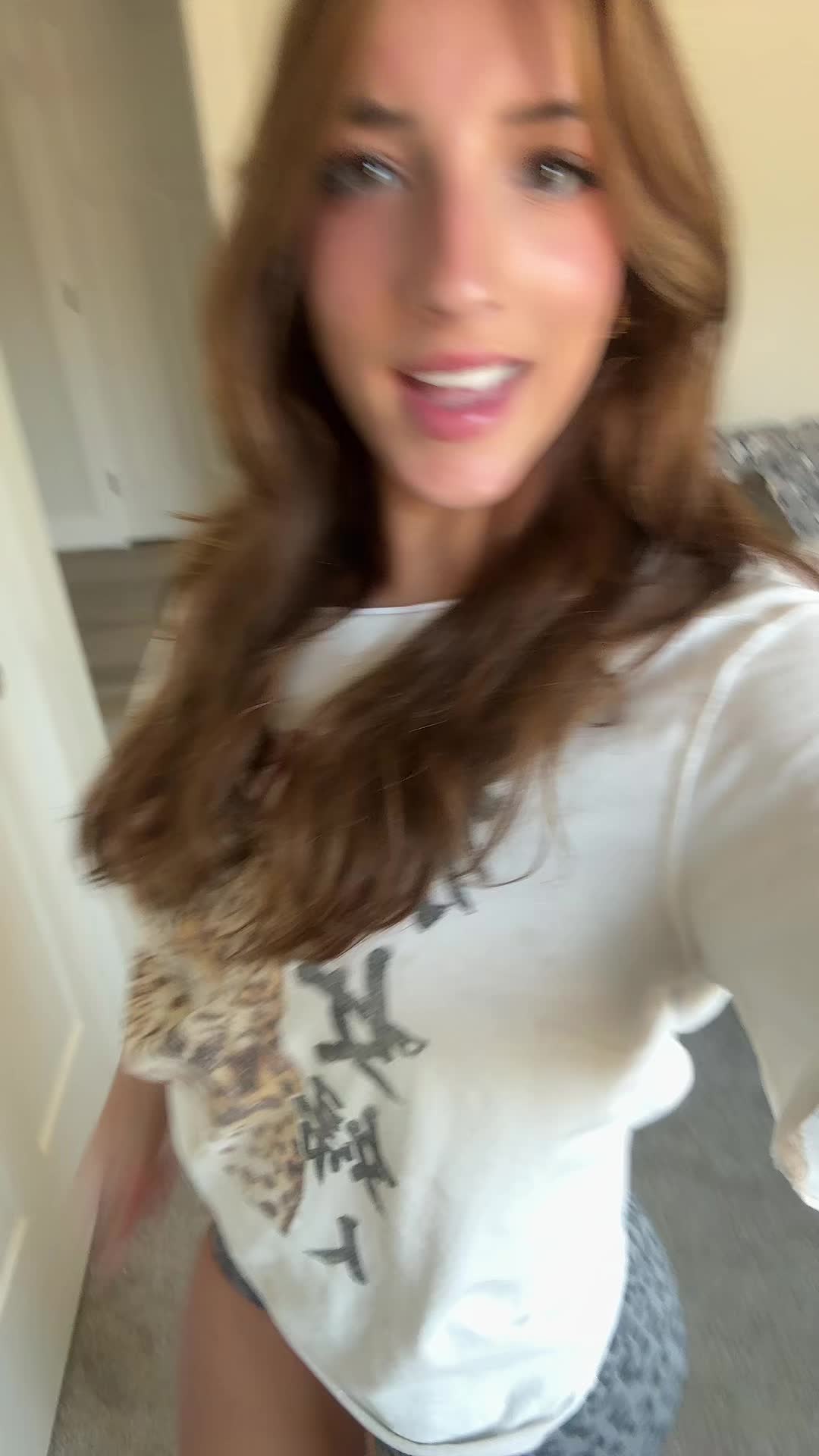 @Mia