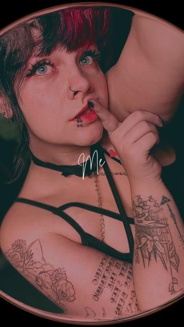 @Lustycyborg