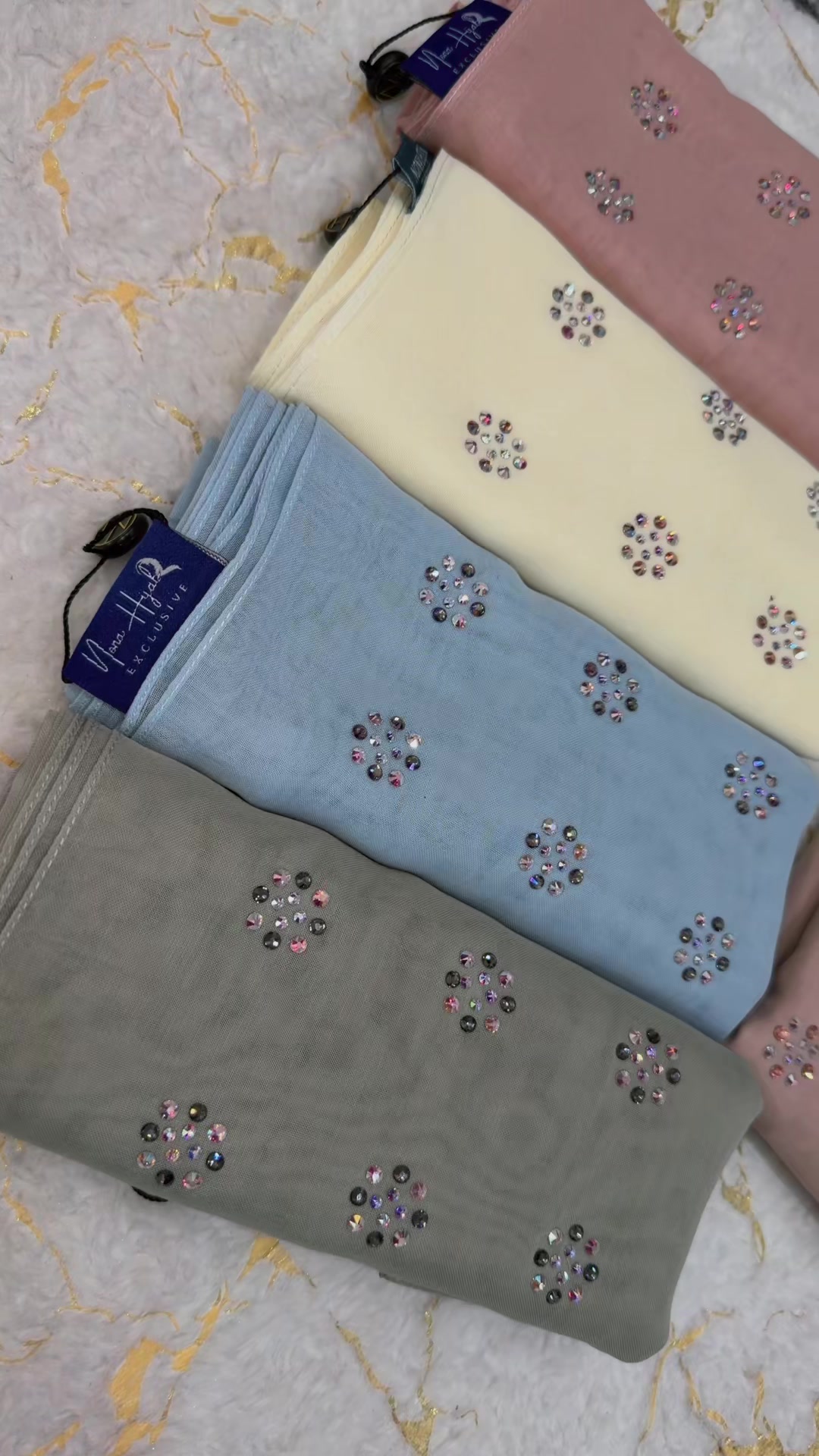 @Nonahijab Exclusive