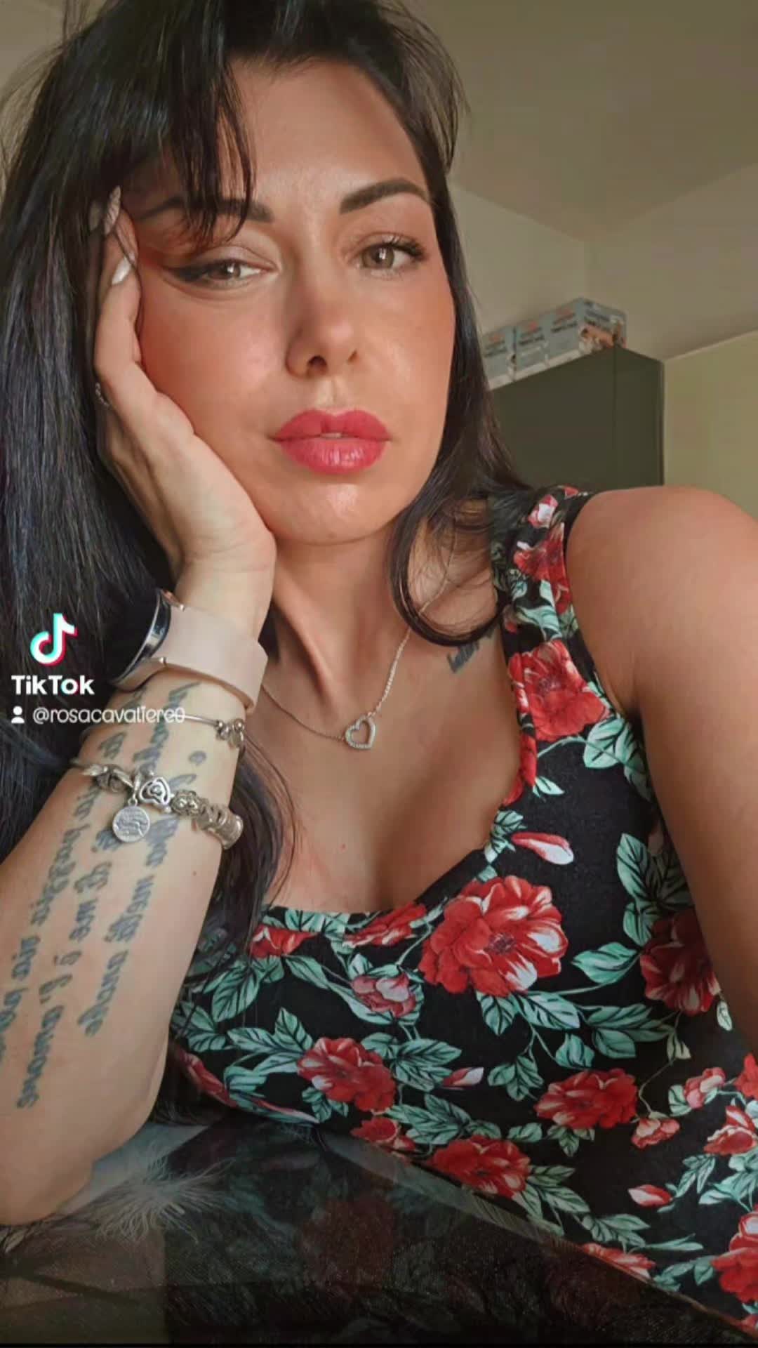@🌹Rosa🌹