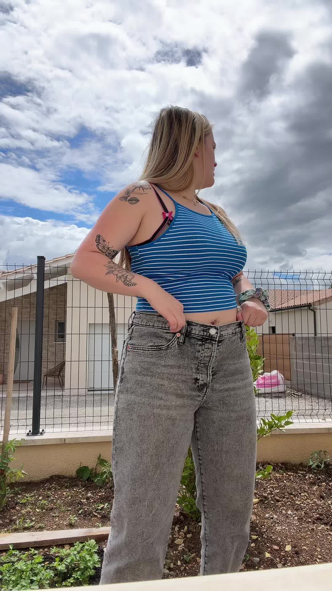@julielunique