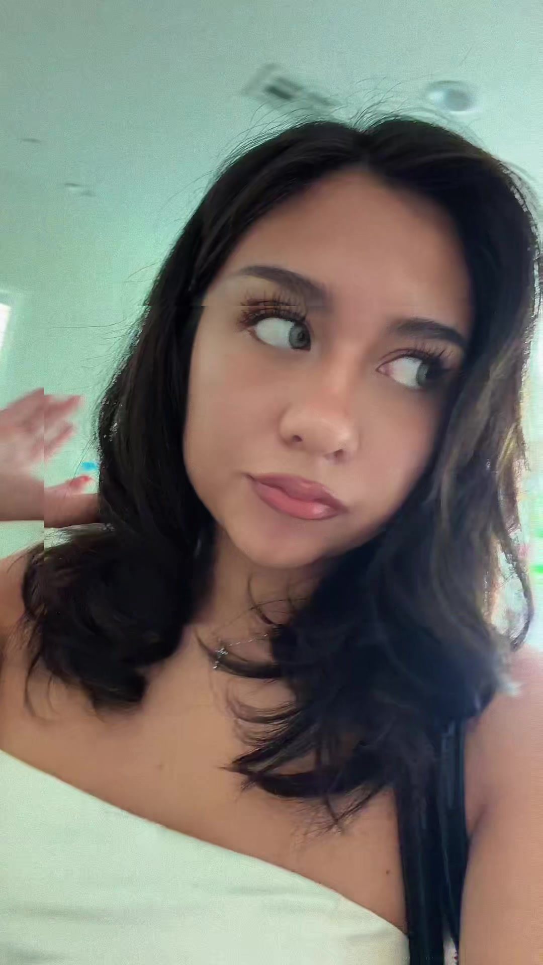 @hi