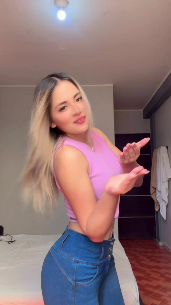 @Alondra Alvarez M.