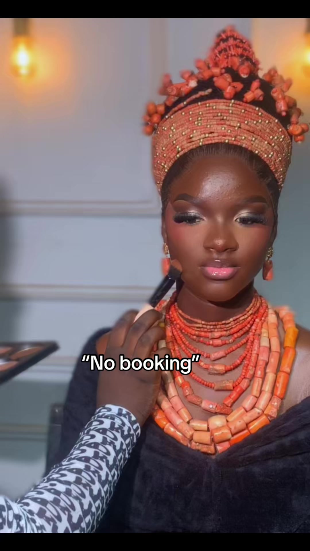 @Makeup artist Didi
