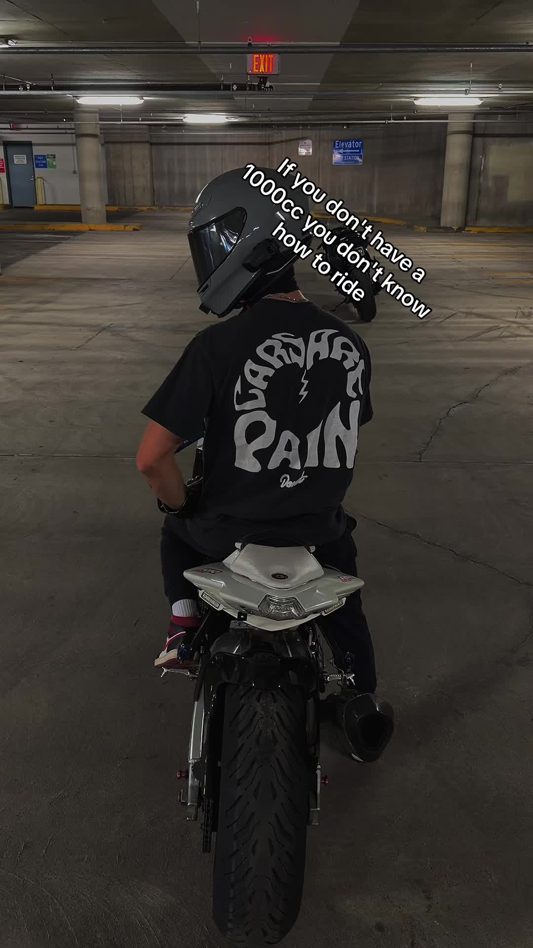 @Xeno