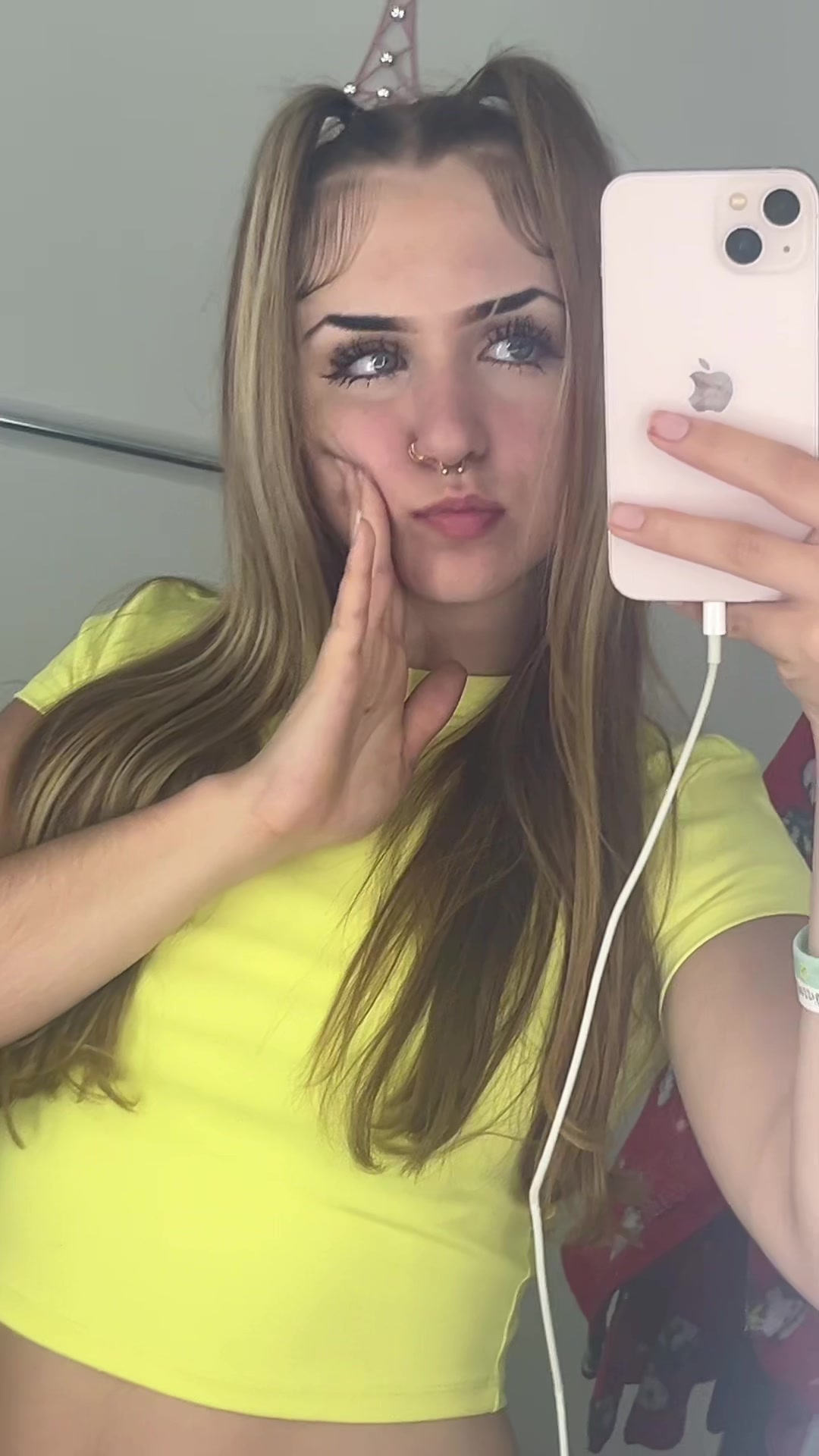 @💋.