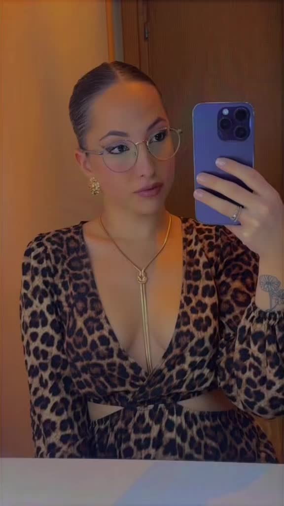 @_unaaa_24