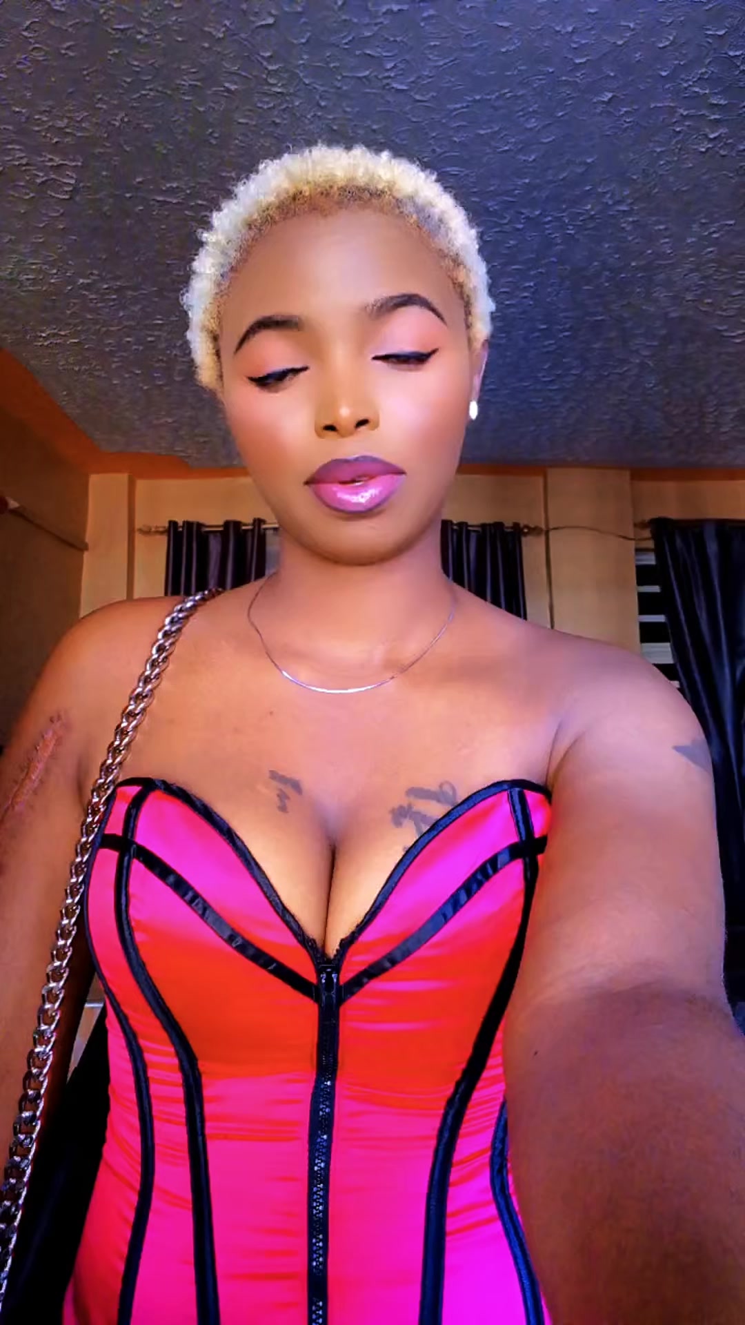 @Bree_tam