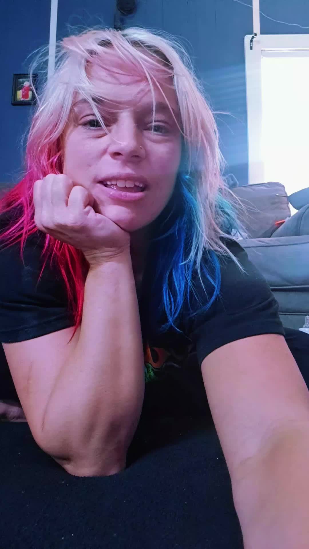 @MuscleWoman