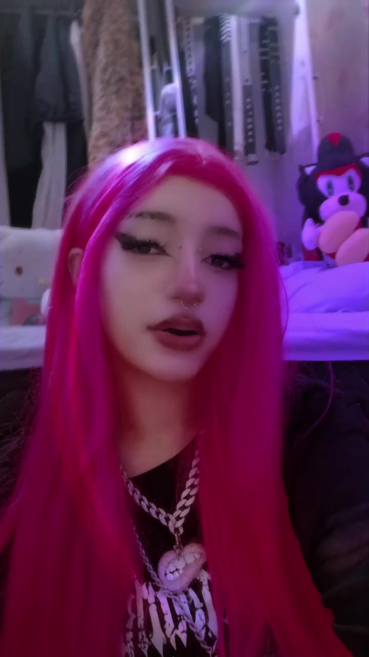 @MAKIYYU