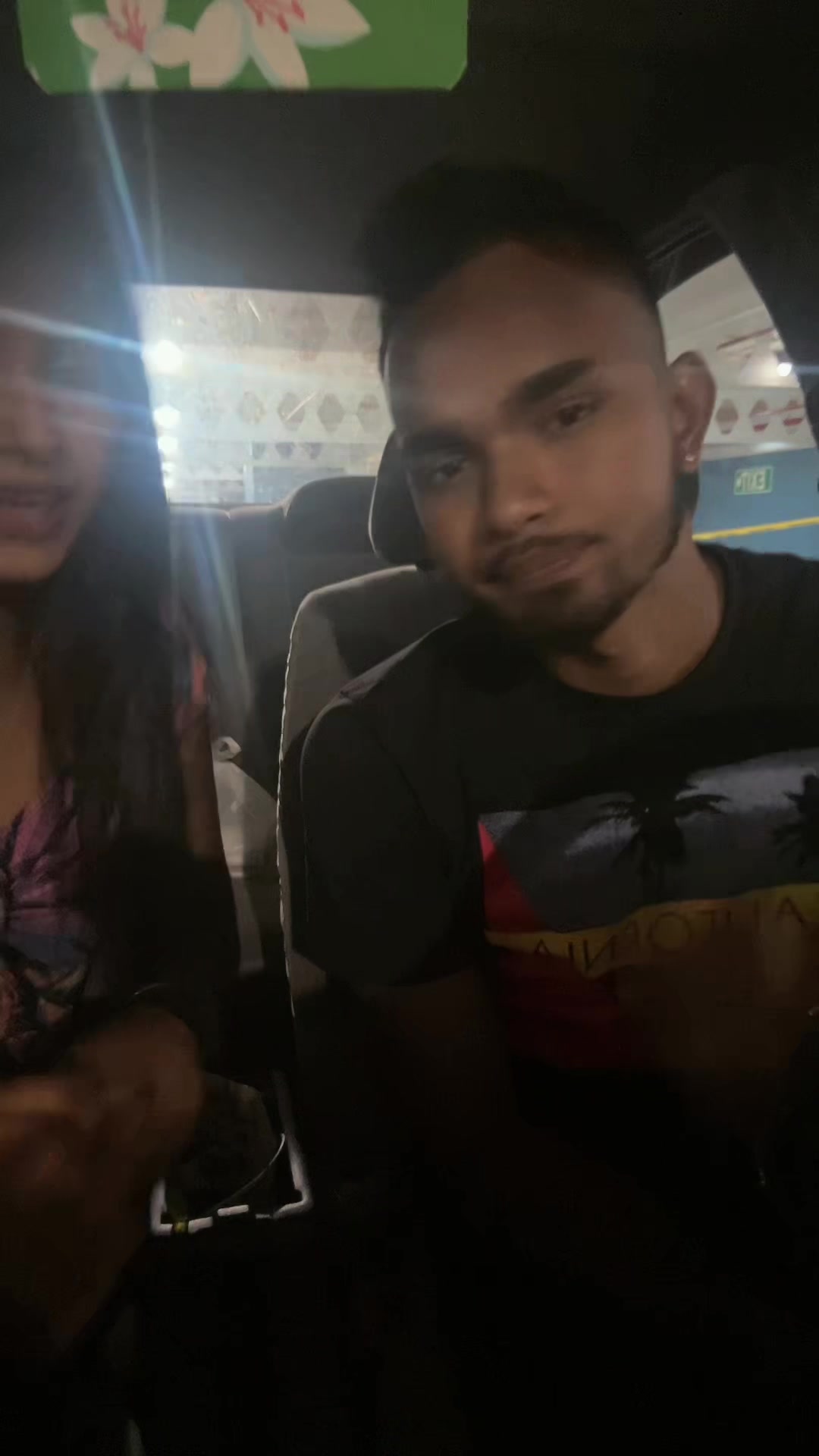@Priyanka🫠