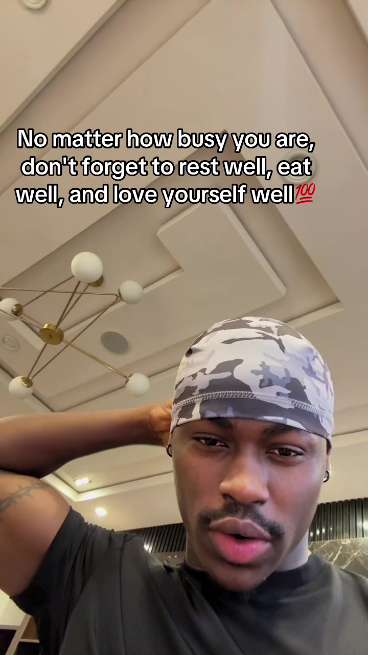 @Iam_deharrison🇳🇬🇬🇭