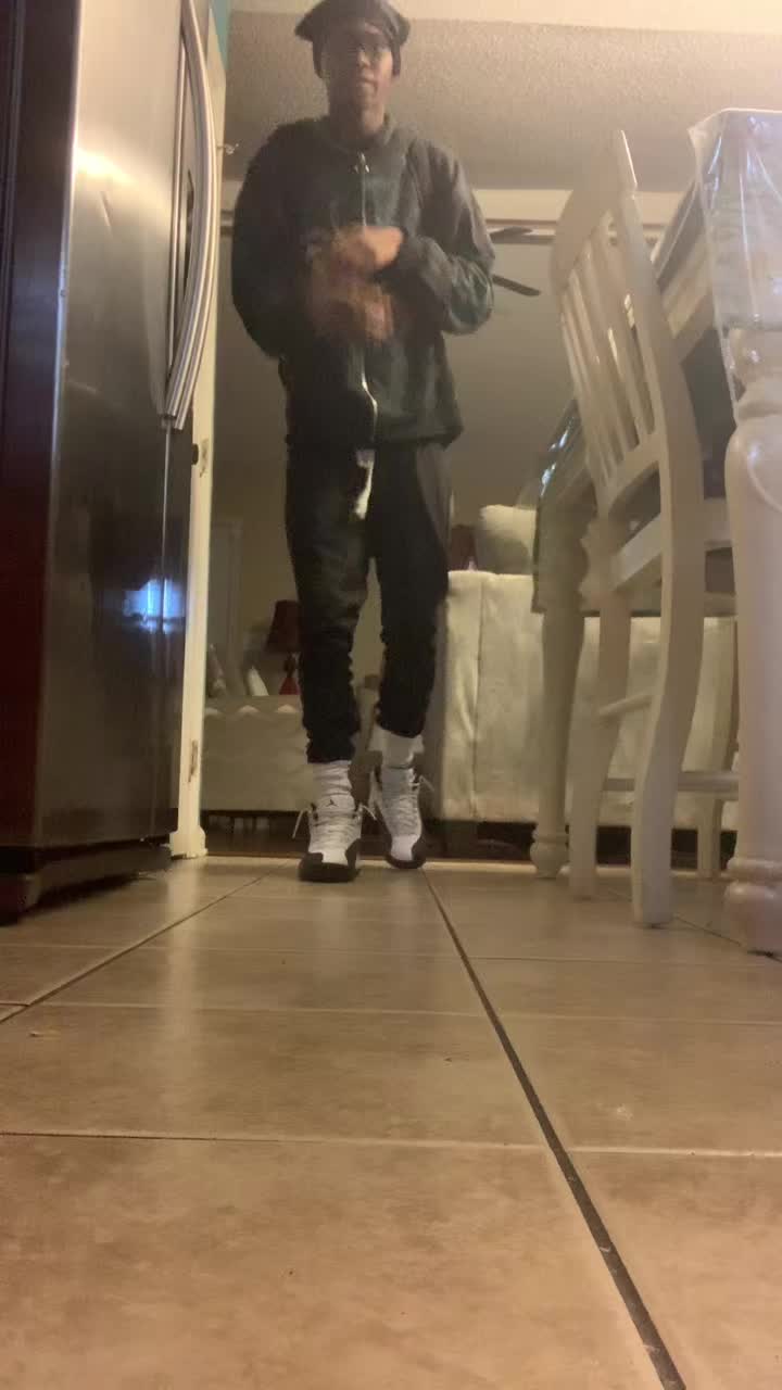@INSOMNIAC⚛️