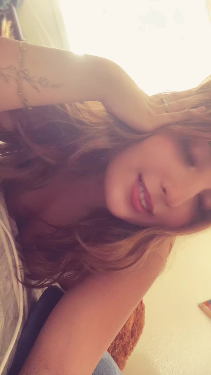 @Julieana