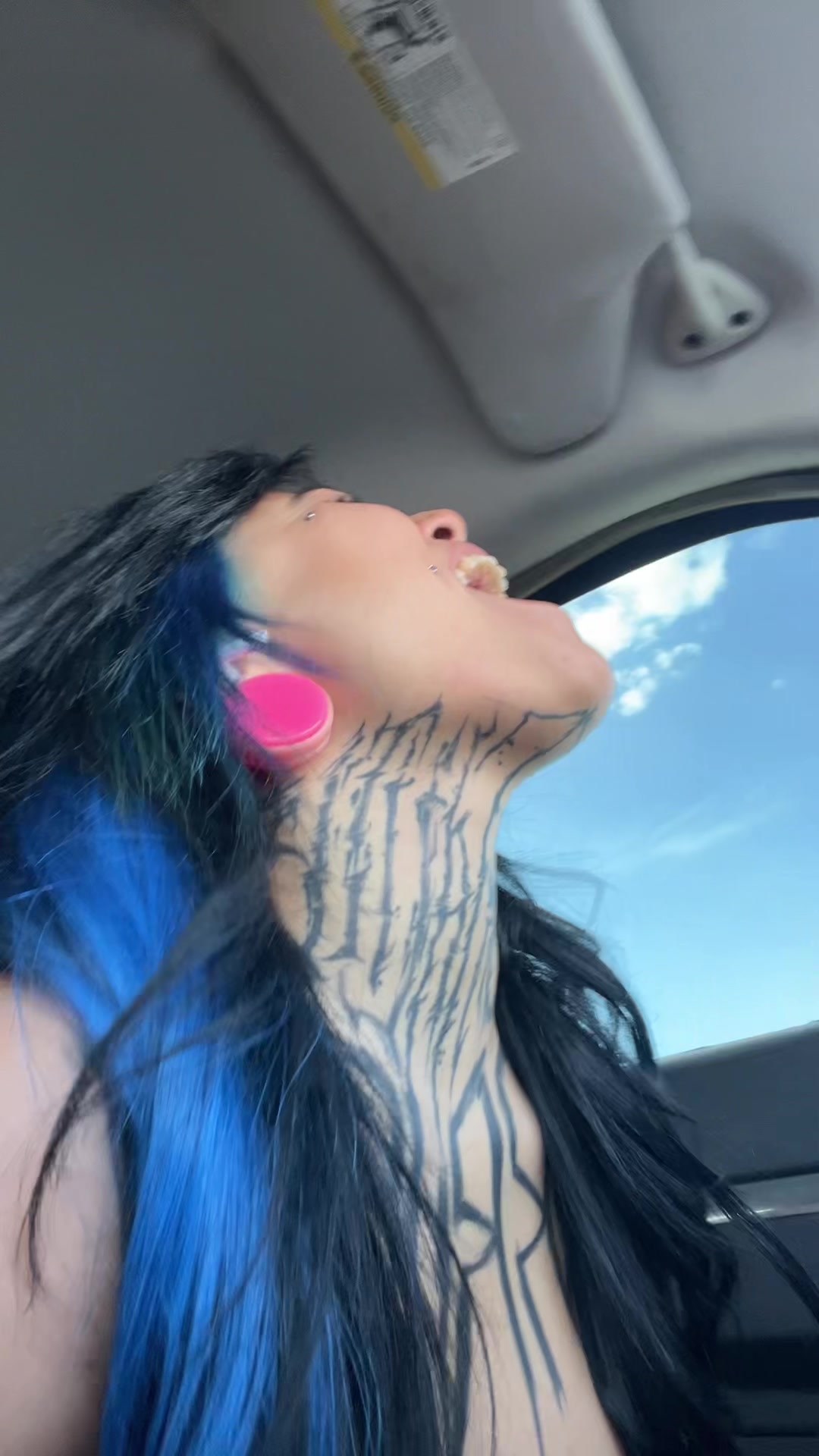 @FREAKSHOW KEEZH🦇