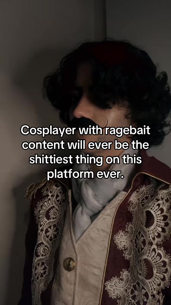 @janus_cosplay_
