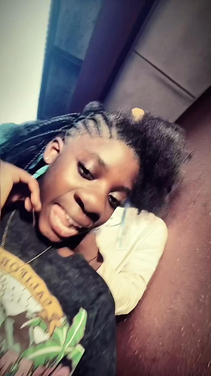 @Ebony 🌺🌺