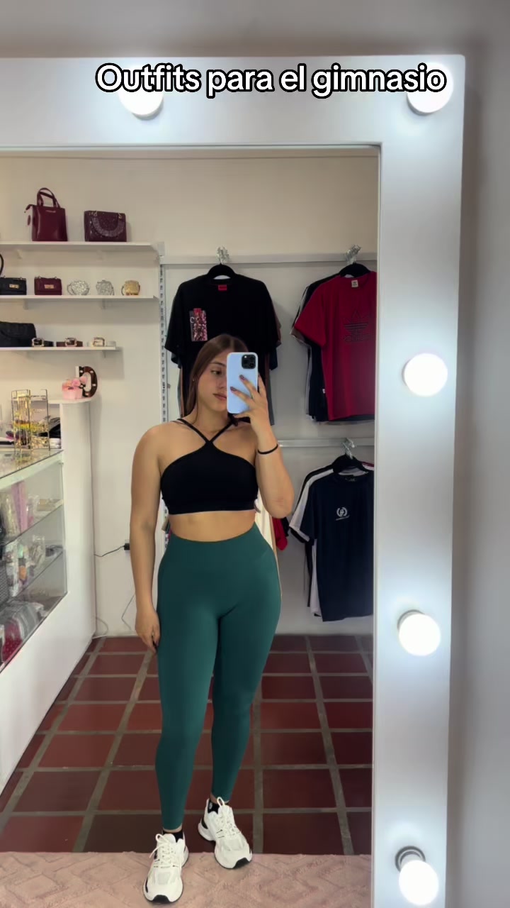 @Glow.boutiquemcbo