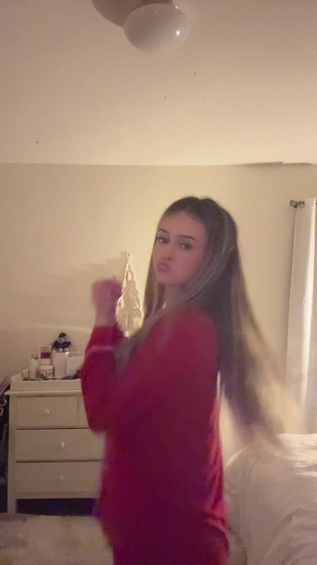 @Luuuuunie 🍵🪽💖🥂