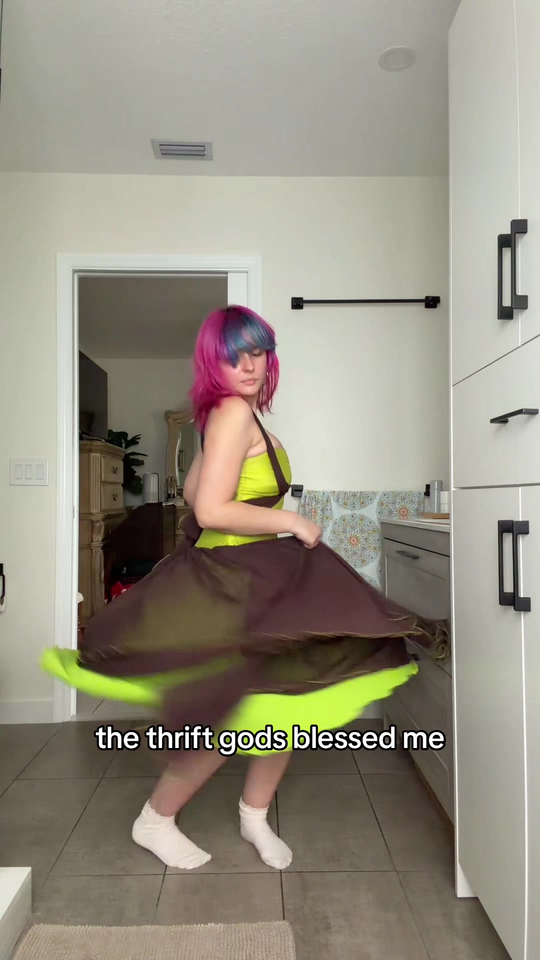 @cluelesslymia