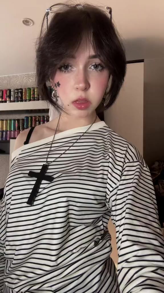 @xidhs@