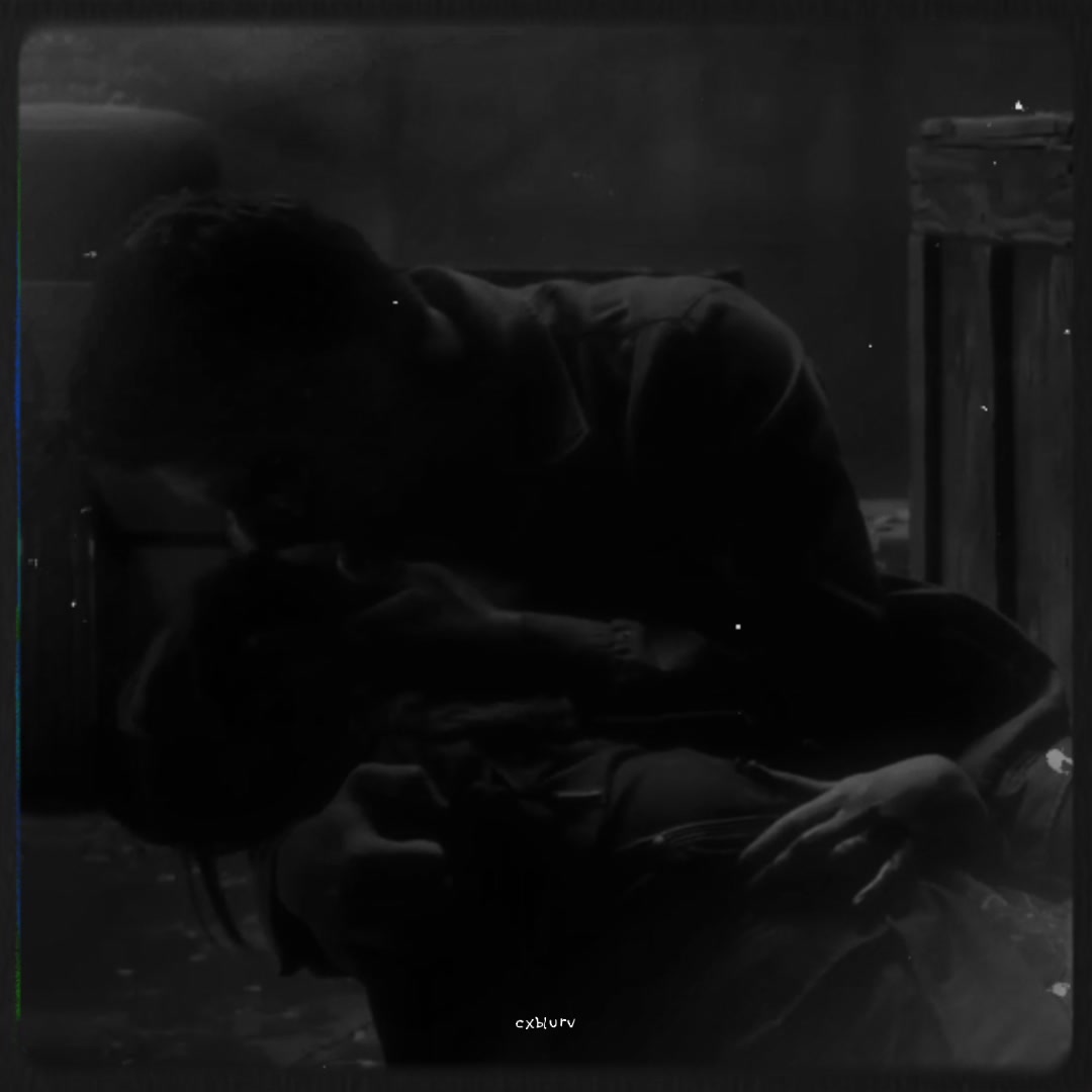 @𝐿𝑜𝓊𝒾𝓈𝑒 ⋆.˚𝄞