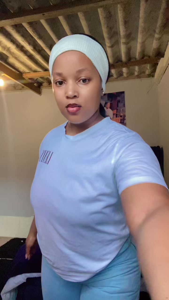 @Ntombizenkcubeko🌸