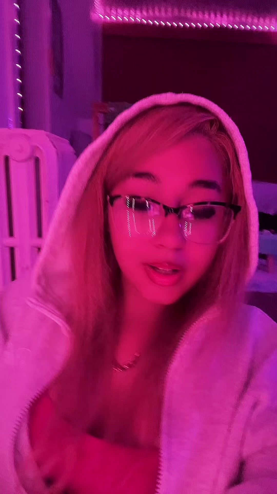 @Ihate.eb