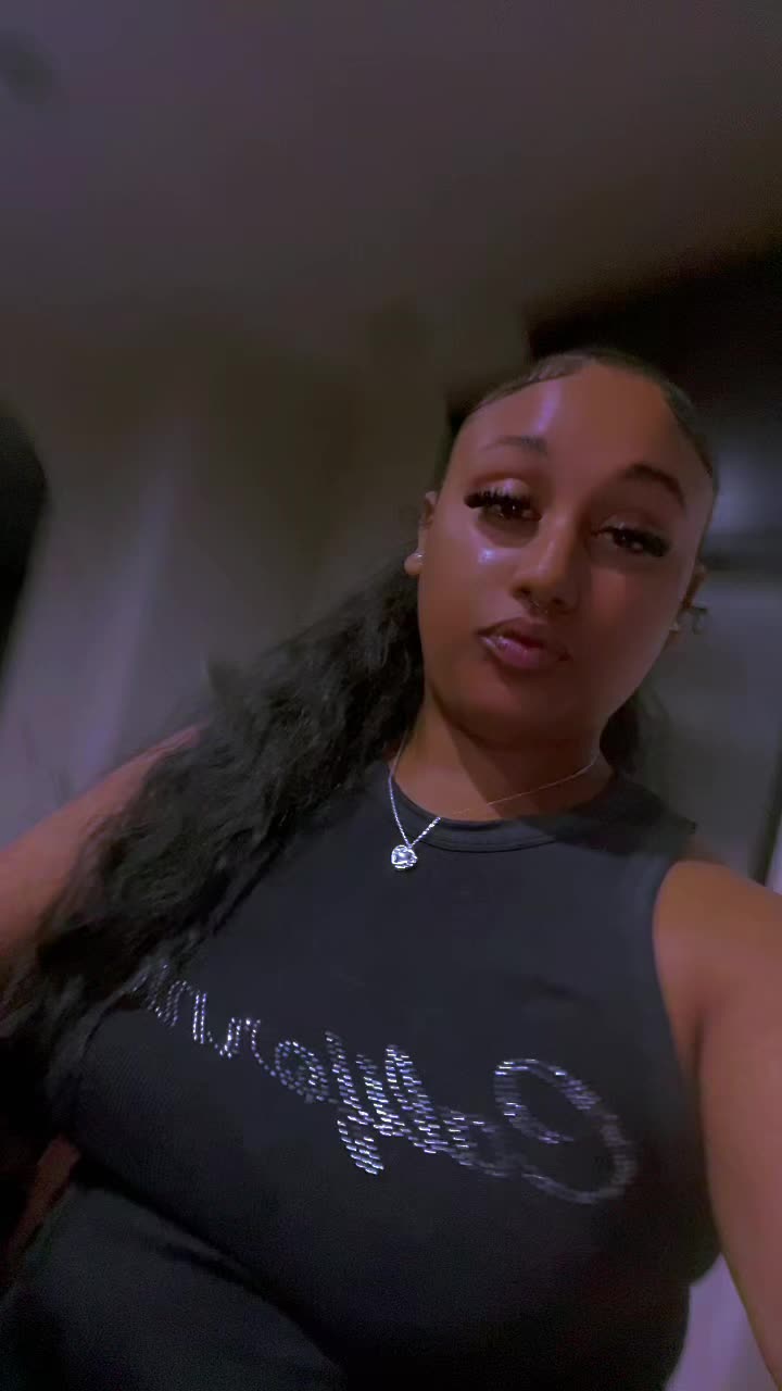 @thereallmercedess