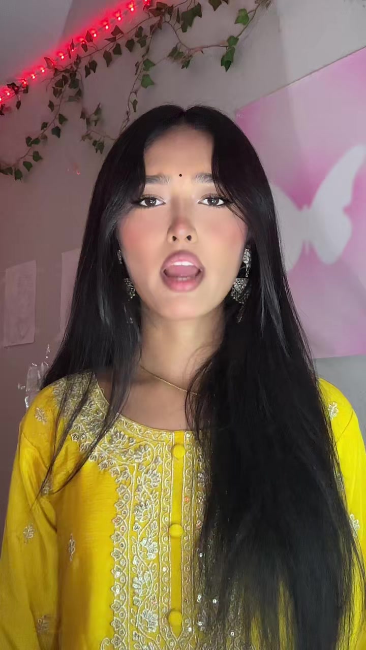 @Aarushi Shah❤️