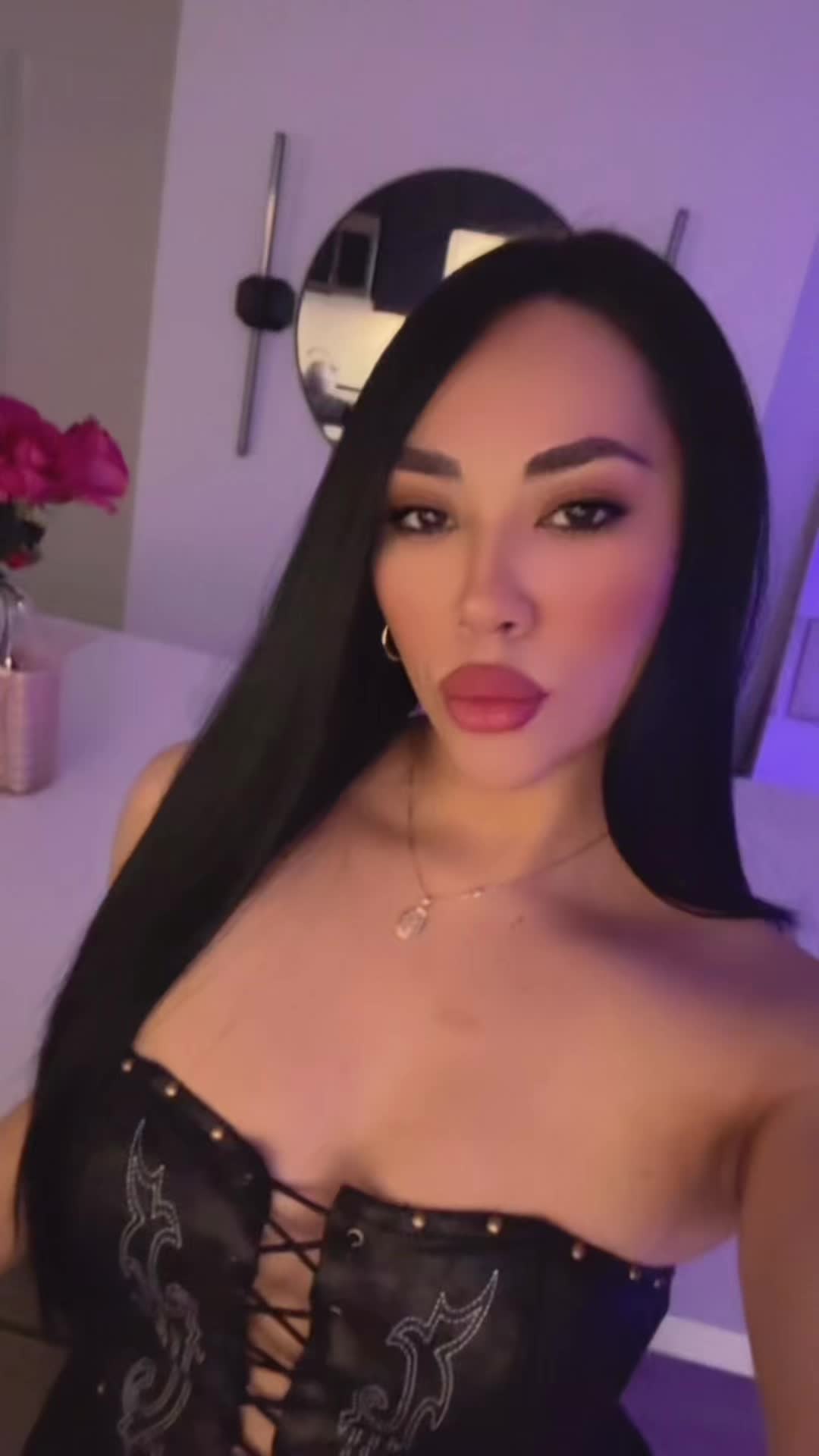 @Mar000089