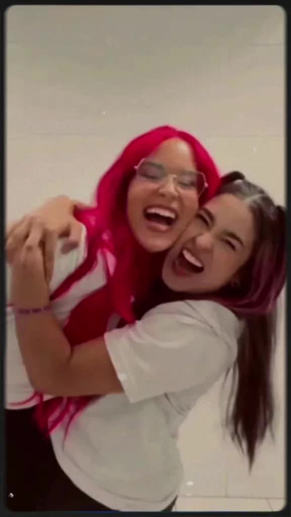 @lelehh💗💜