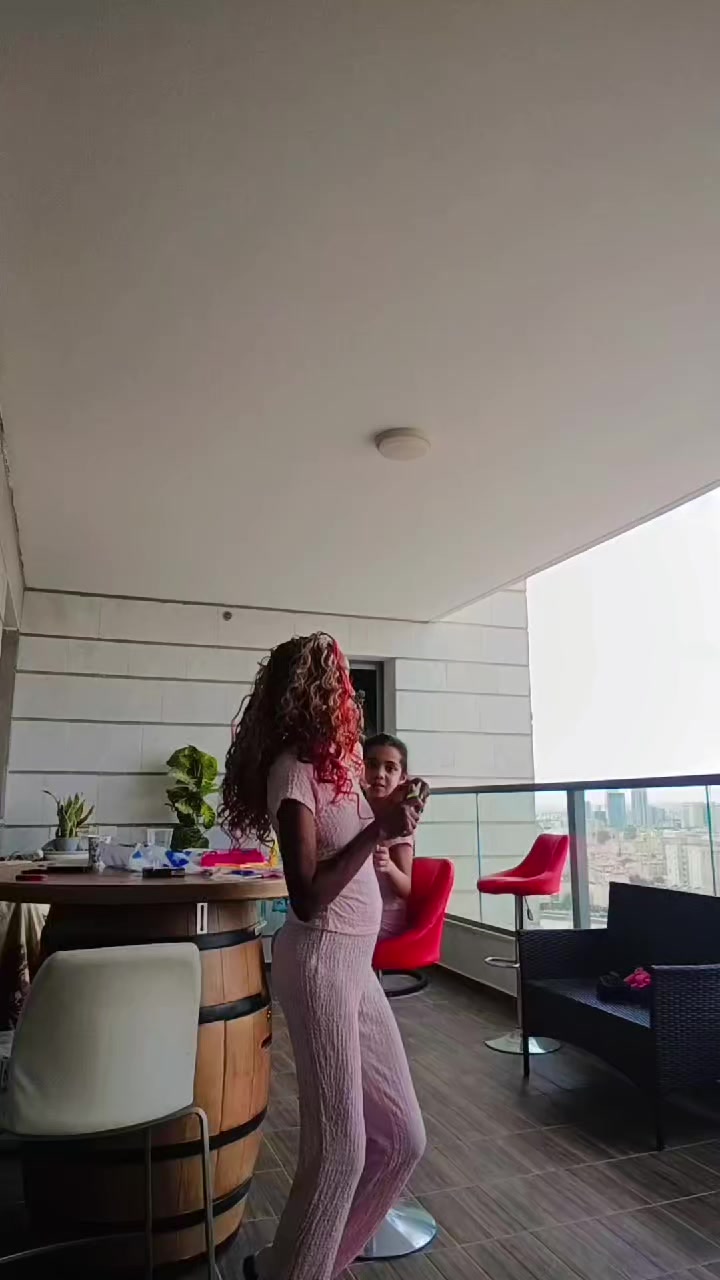 @Nuni